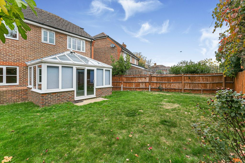 Property photo 2 of 30