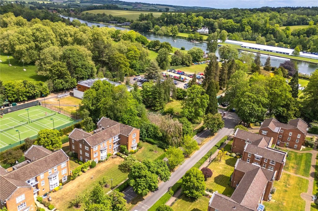 Additional image 10 of 2 bed flat for salePhyllis Court Drive, Henley-On-Thames, Oxfordshire RG9