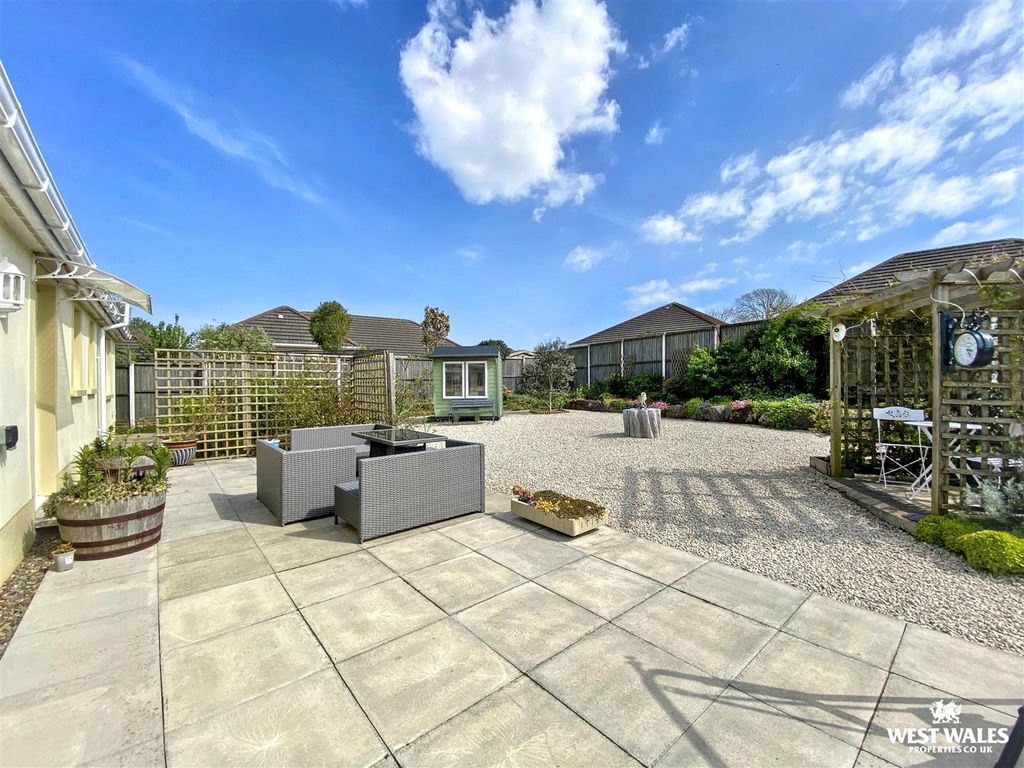 Additional image 4 of 3 bed detached bungalow for saleGibbas Way, Pembroke SA71