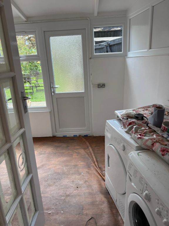 Property photo 3 of 21