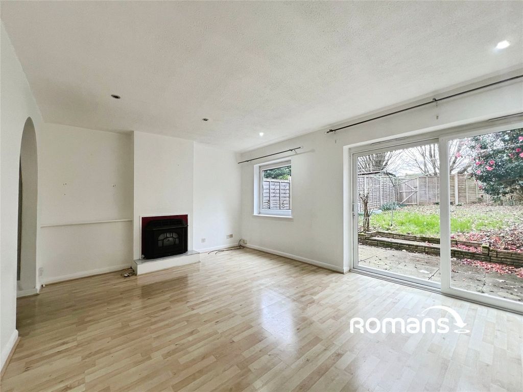 Property photo 3 of 11 Picture No. 11