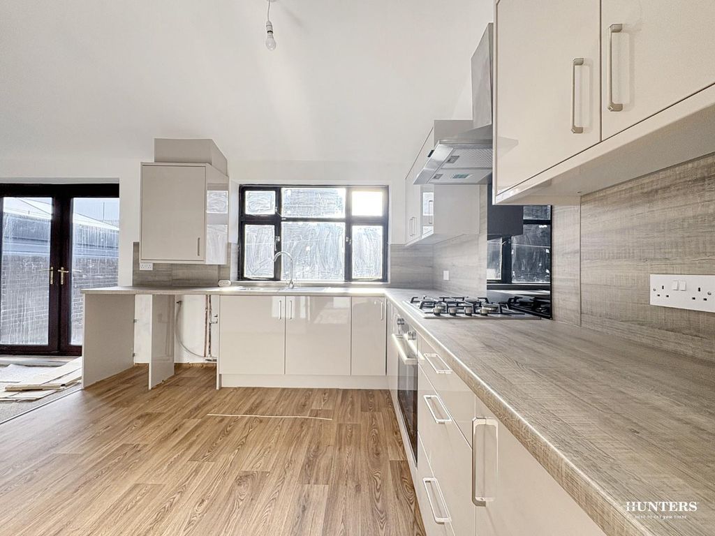 Property photo 2 of 27 Img_1650.Jpg