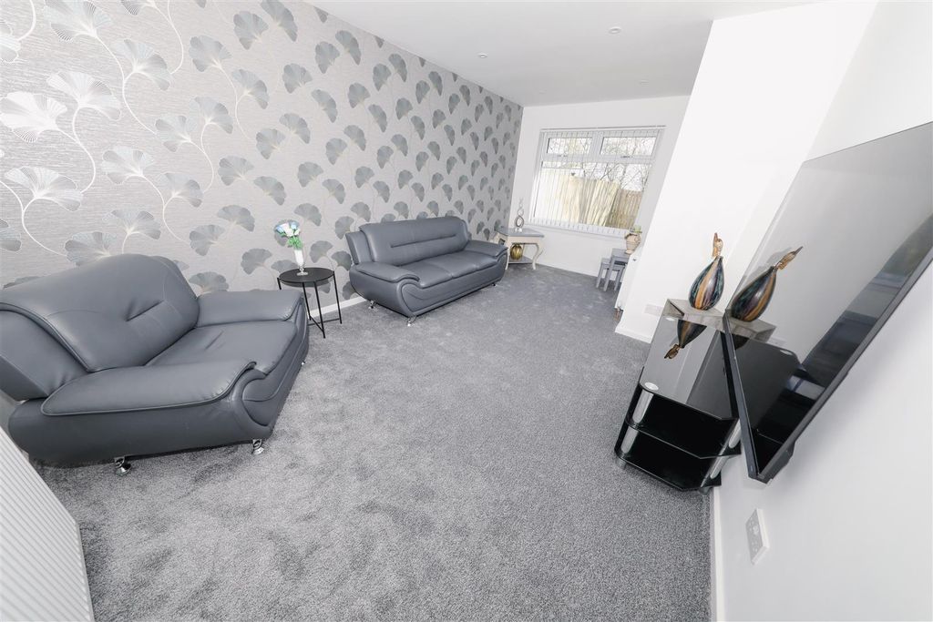 Property photo 2 of 24 B