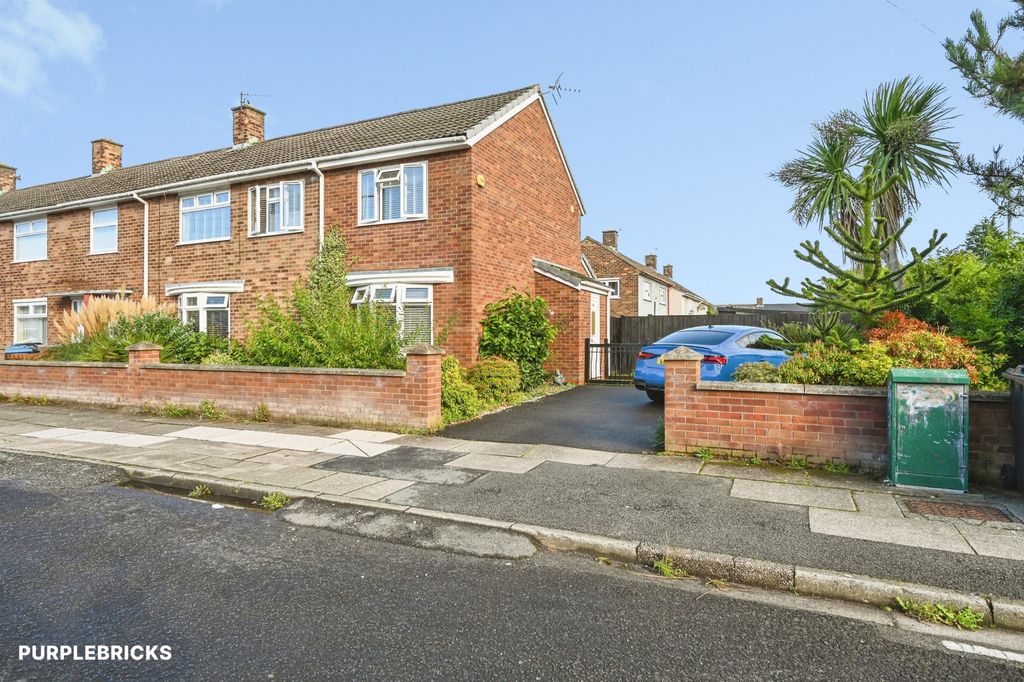 Property photo 1 of 29