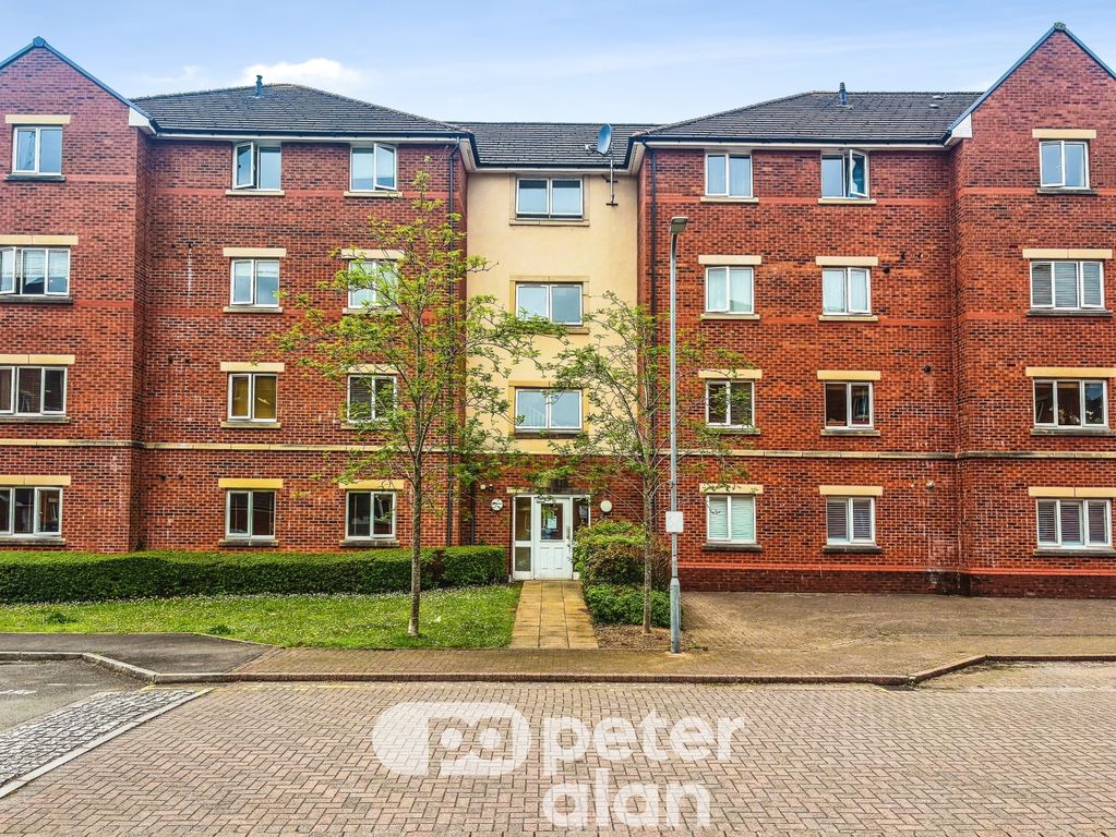 Property photo 1 of 12