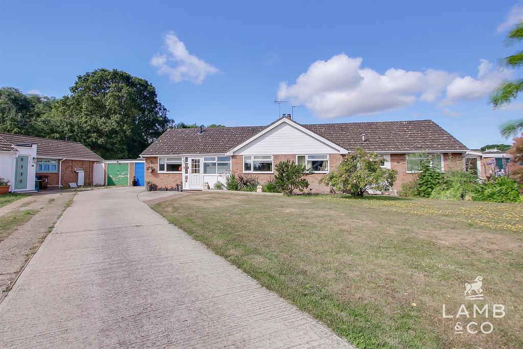 Property photo 1 of 16