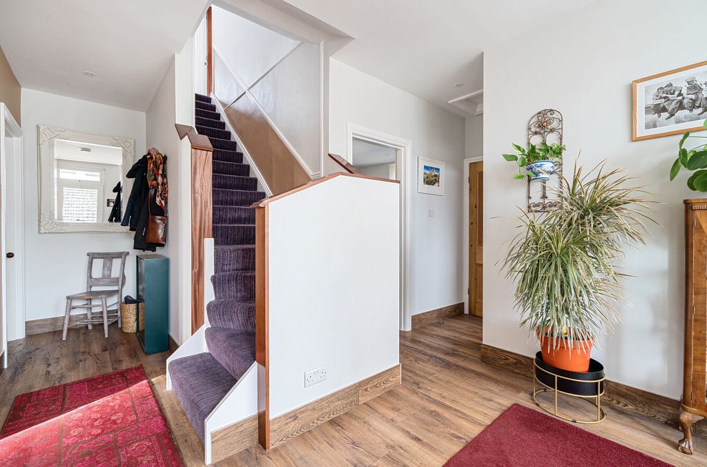 Additional image 23 of 4 bed maisonette for saleCliff Road, Paignton, Devon TQ4