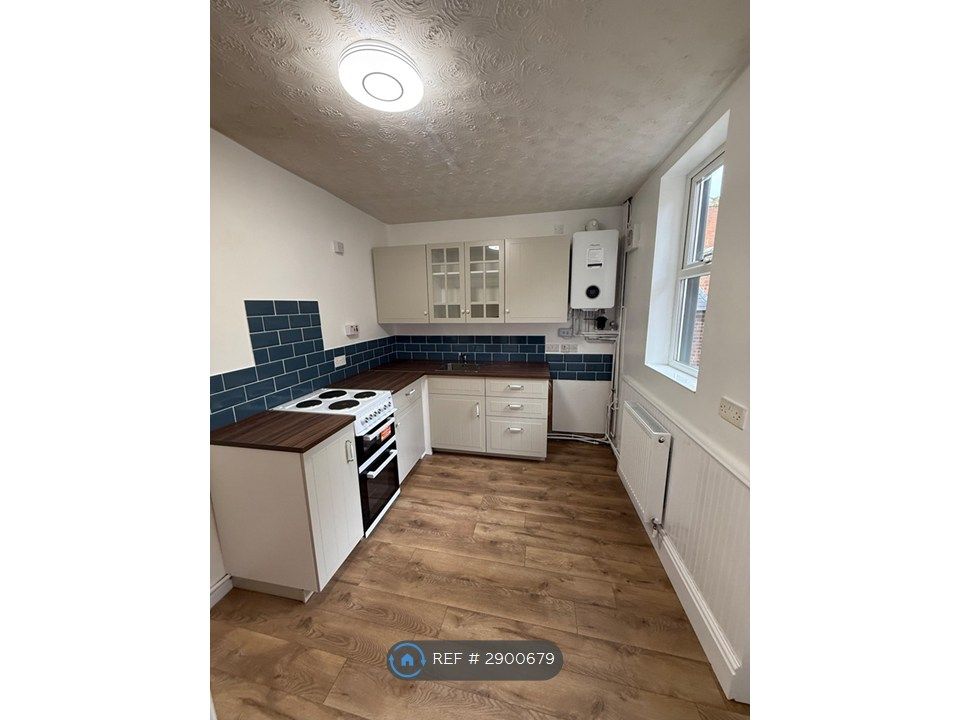 Property photo 2 of 14