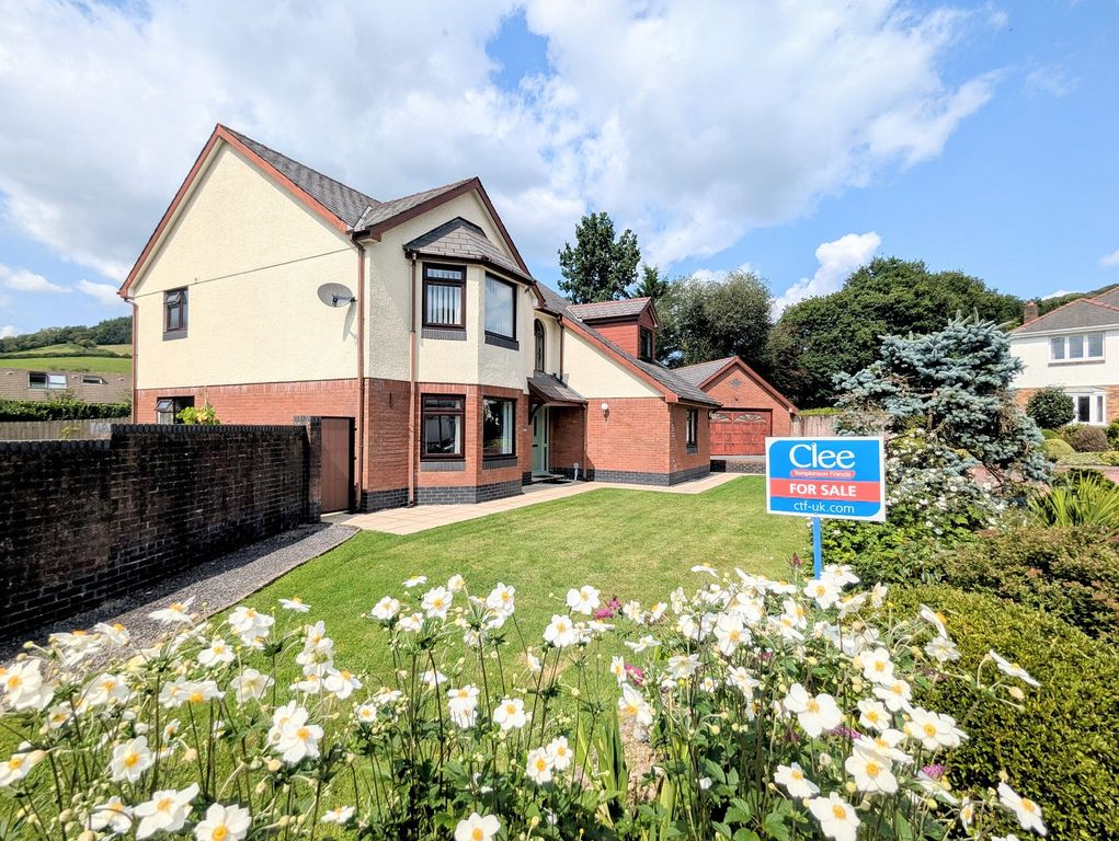 Property photo 2 of 37 Not Specified
