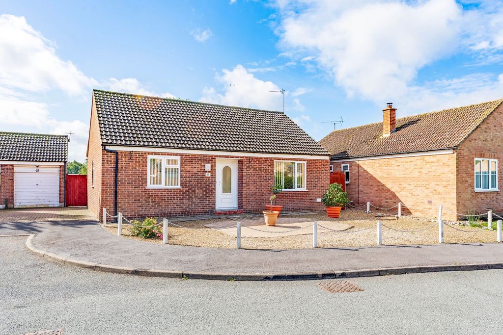 Property photo 1 of 18