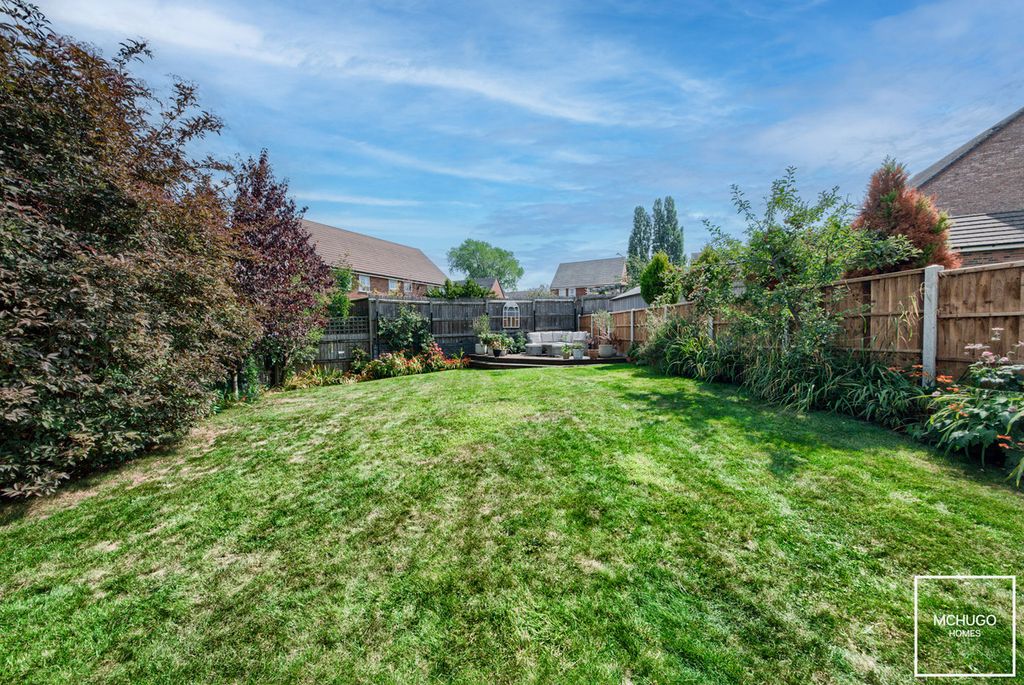 Property photo 2 of 15