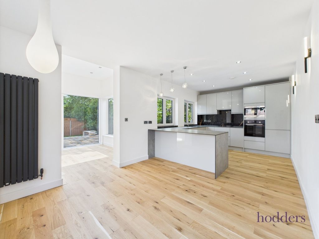 Property photo 1 of 25 Picture No. 19