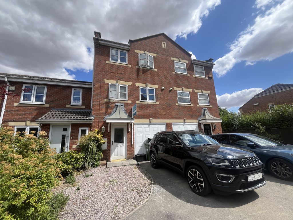 Property photo 1 of 11 Img_4995
