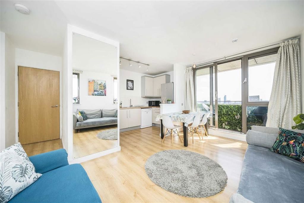 Property photo 2 of 6