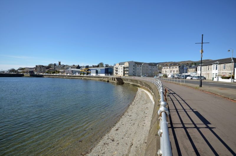 Property photo 2 of 22 5039973