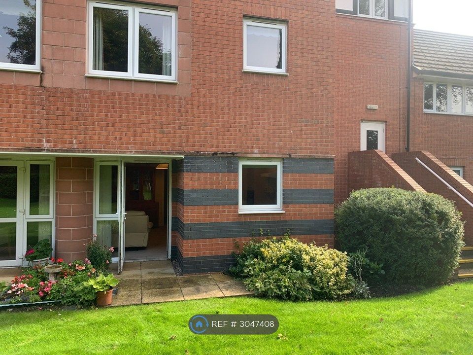 Property photo 2 of 18
