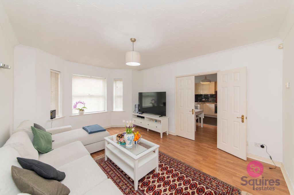Property photo 2 of 16