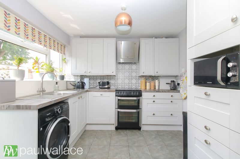Property photo 3 of 14 Kitchen / Diner