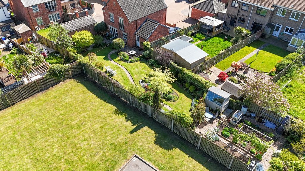 Property photo 1 of 42 Overhead - Rear