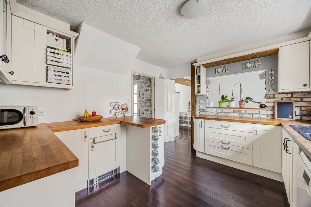 Additional image 9 of 5 bed detached house for saleGodiva Road, Leominster, Herefordshire HR6