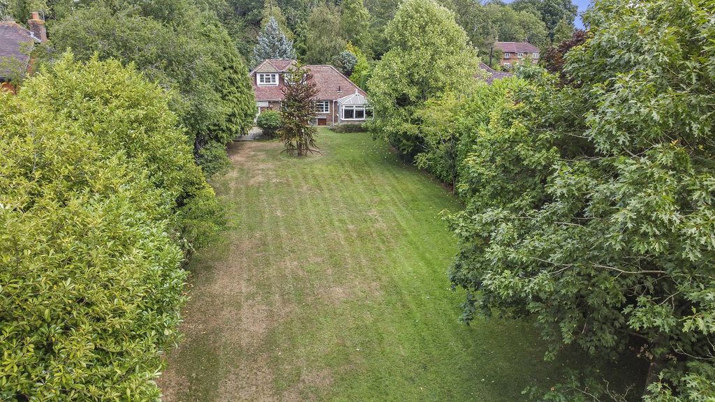 Property photo 2 of 13