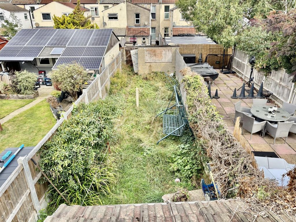 Property photo 2 of 12 2.Jpg