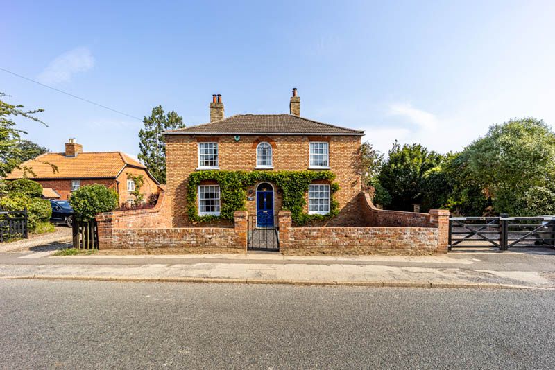 Property photo 1 of 48