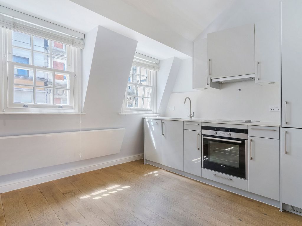 Property photo 2 of 9 Rupert Street