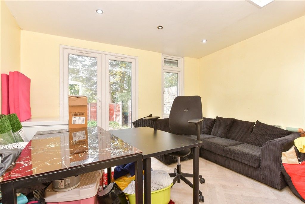 Property photo 1 of 12 Dining Room