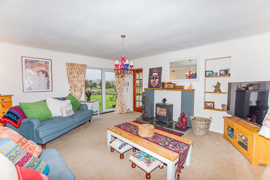 Property photo 3 of 19 Not Specified