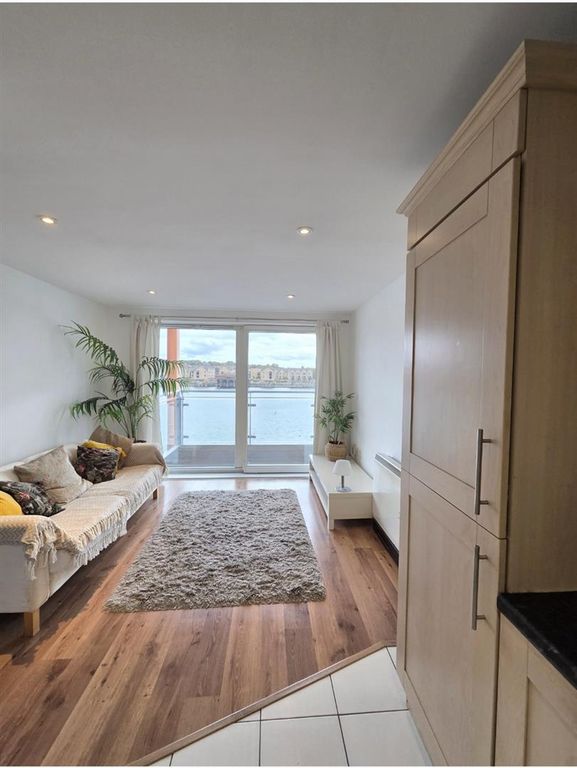 Property photo 2 of 15 Screenshot_20251029_171601_Gallery.Jpg