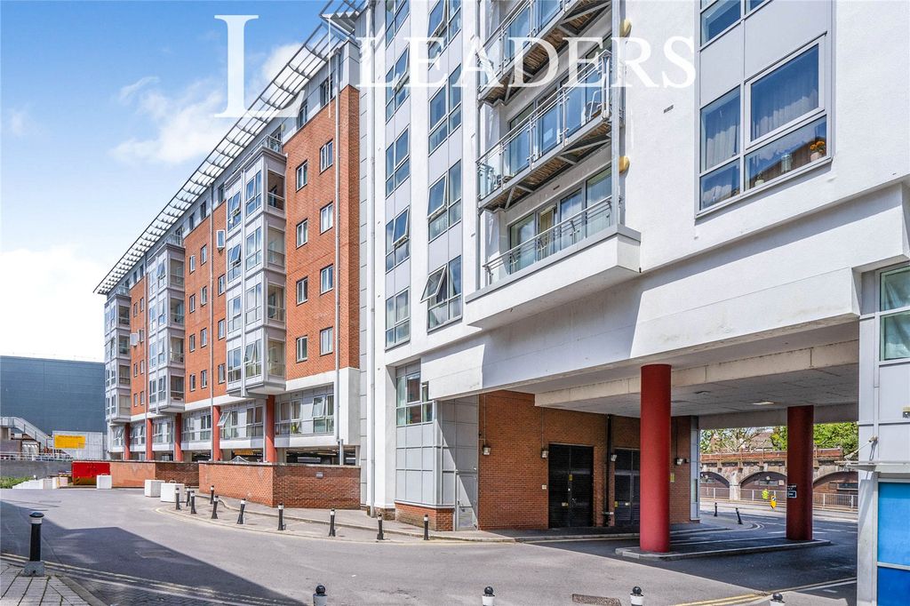 Property photo 1 of 10 10