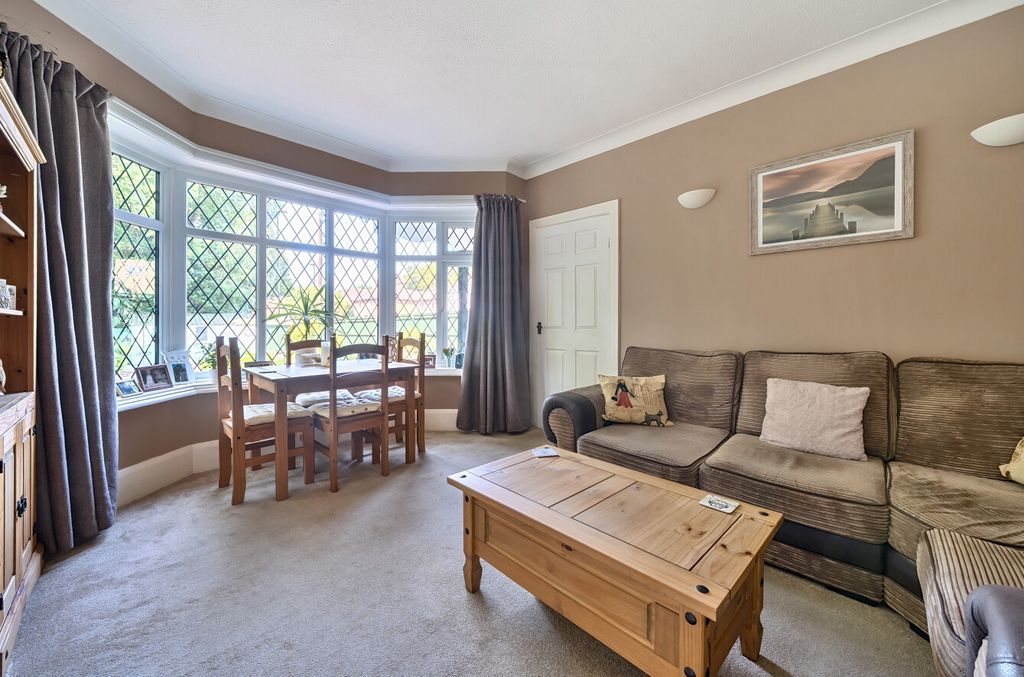 Property photo 2 of 13 1311703-29-684c26...