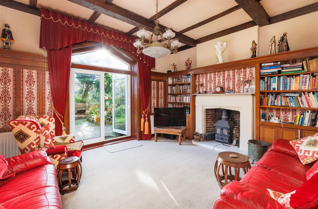Property photo 1 of 45