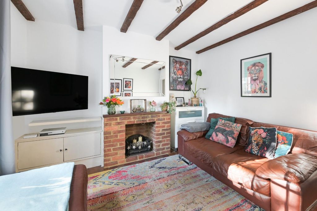 Property photo 2 of 13 Downs Road (14).Jpg