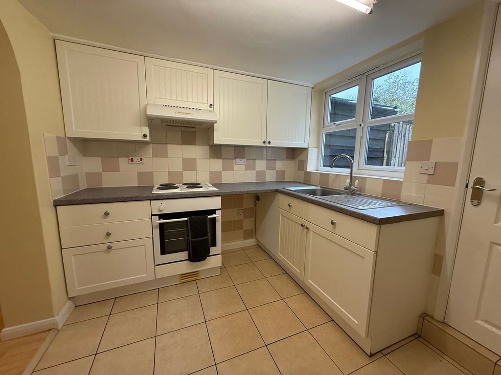 Property photo 2 of 7 Img_8582