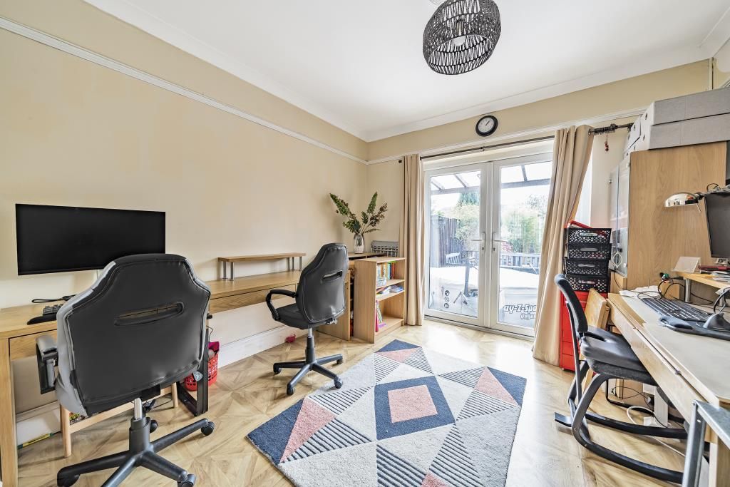 Property photo 3 of 11 Study