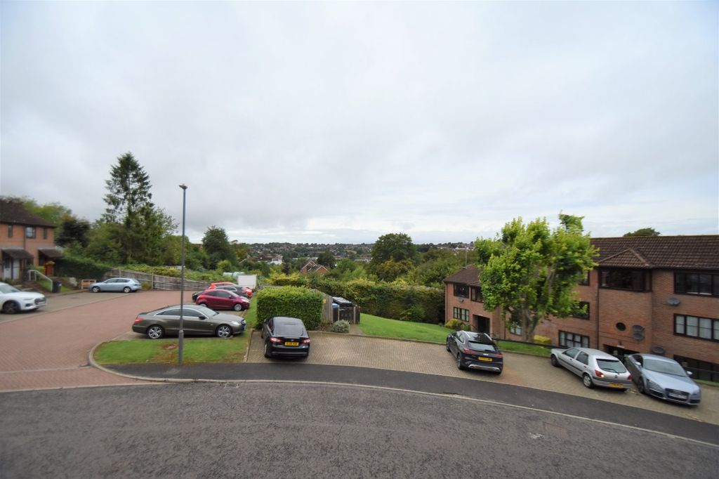 Property photo 3 of 6 Picture No. 02