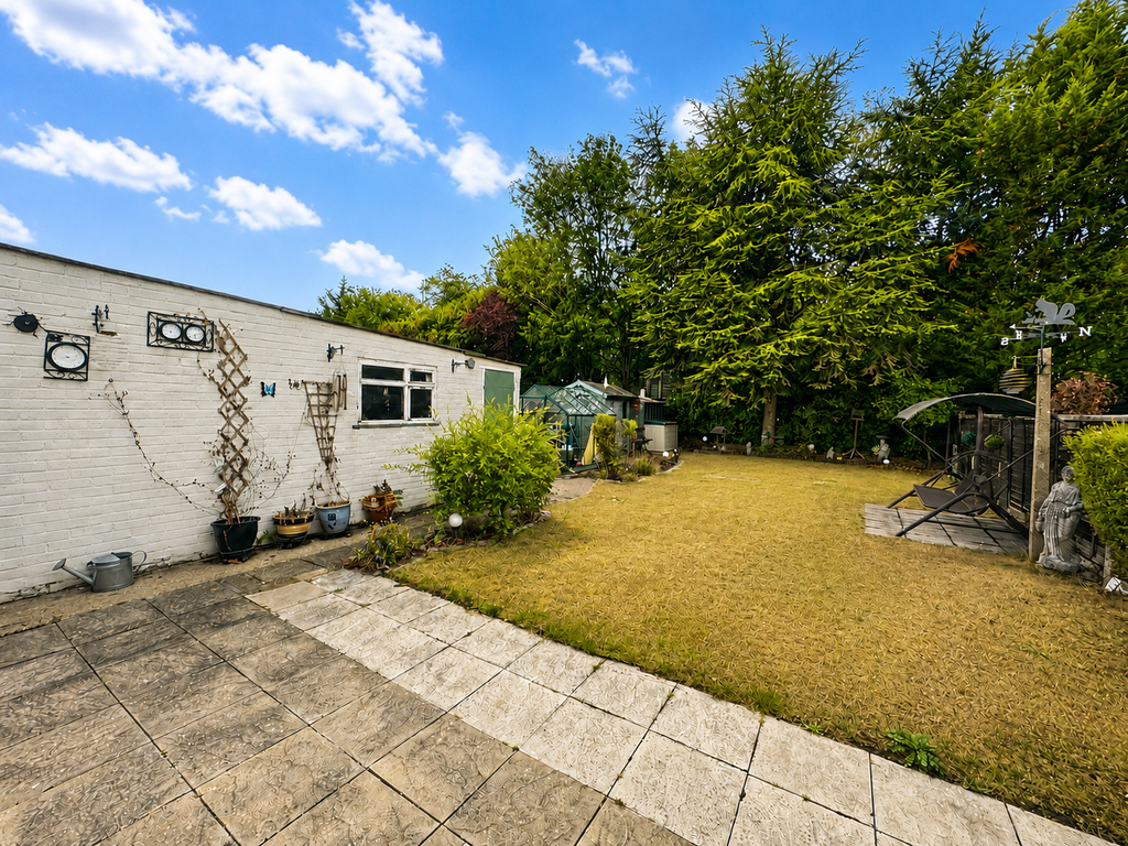 Property photo 3 of 15 7