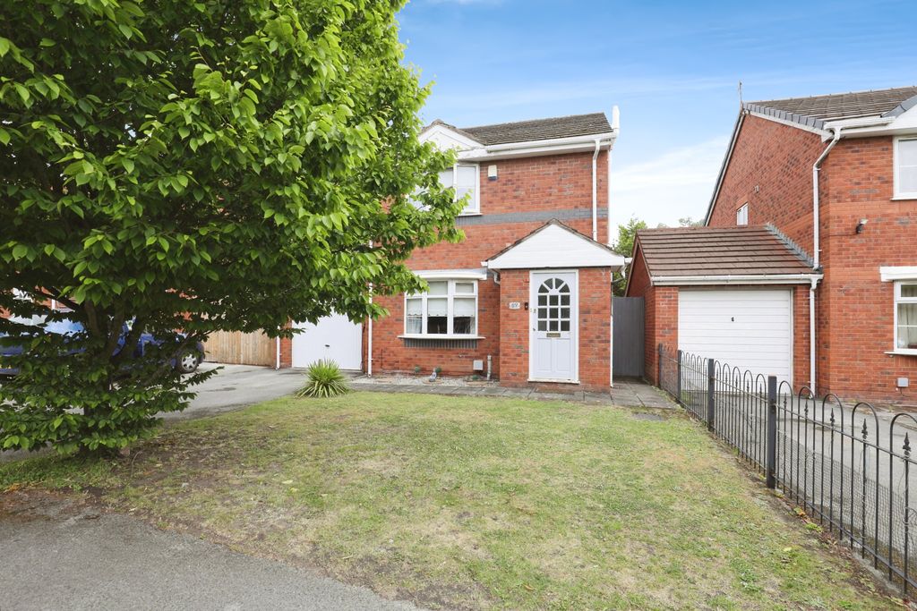 Property photo 1 of 15 Front