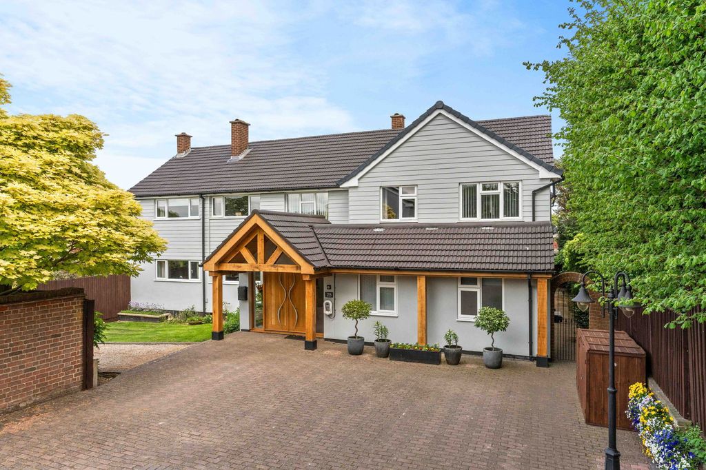 Property photo 1 of 49