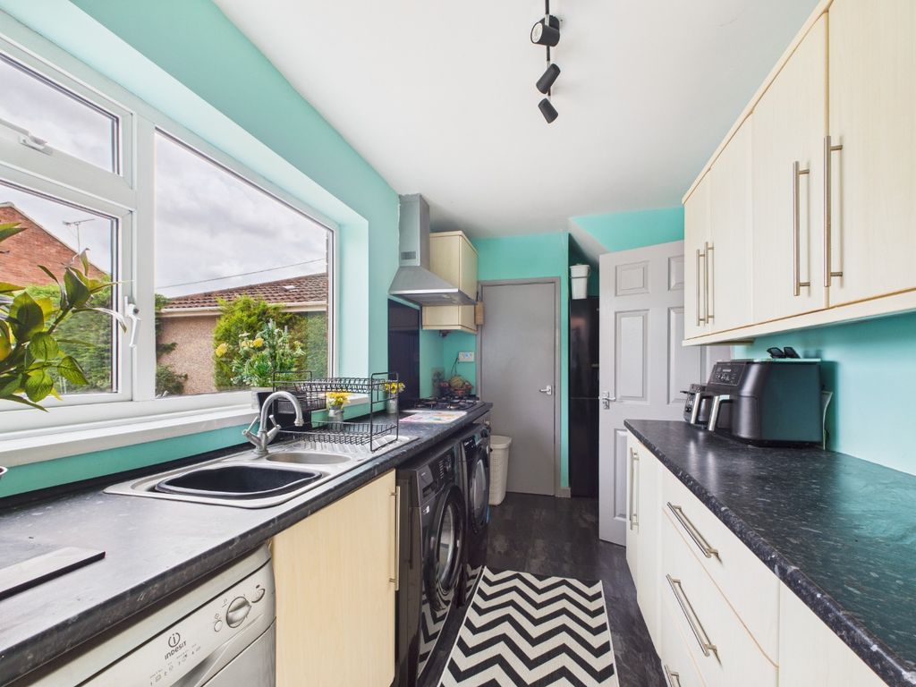 Property photo 3 of 24 4354907