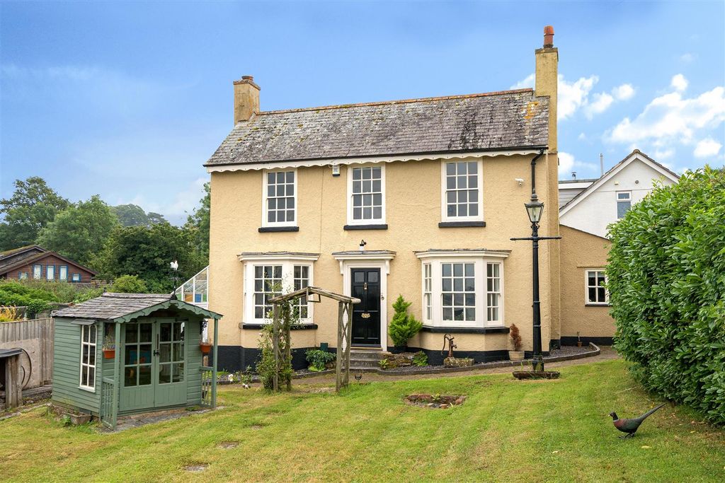 Property photo 1 of 23 Church Rd Front..Jpg