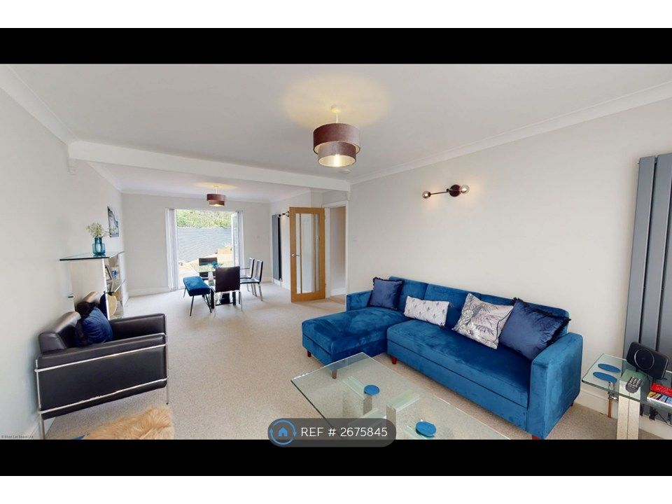 Property photo 1 of 21 Living/Dining Room (Open Plan)