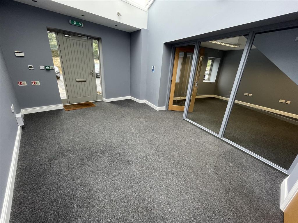 Property photo 3 of 9 Img_0966.Jpg