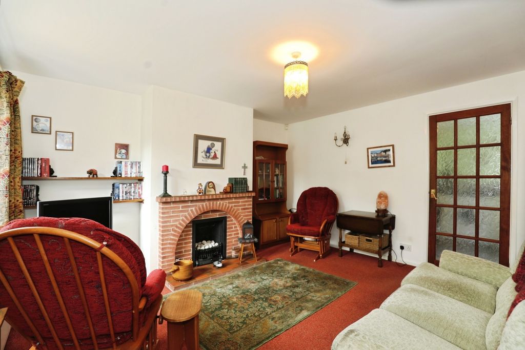 Property photo 2 of 17 Pbox-Img.Jpg
