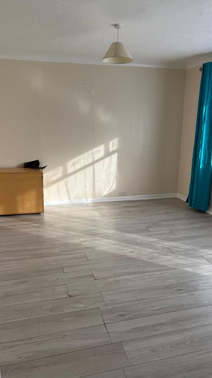 Property photo 2 of 10 Gallery