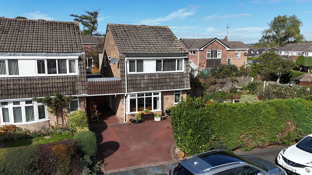 Property photo 1 of 27