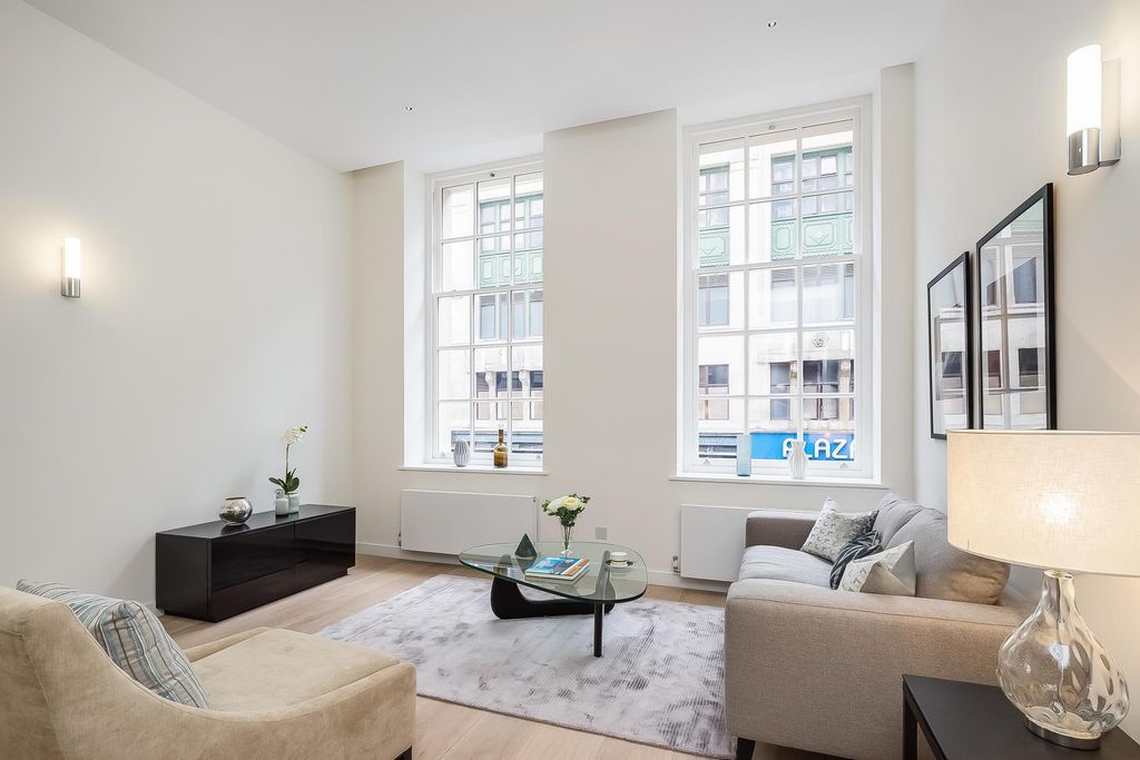 Property photo 3 of 9 Berners Street