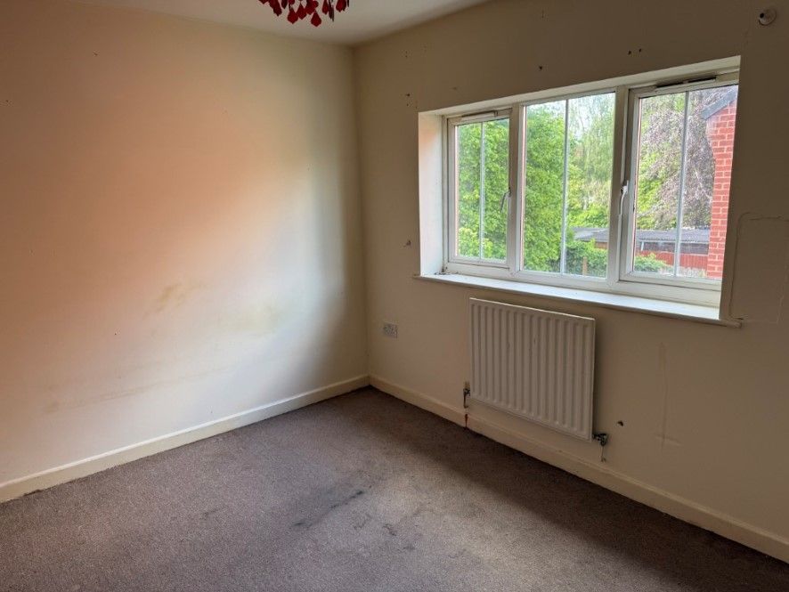 Property photo 3 of 4